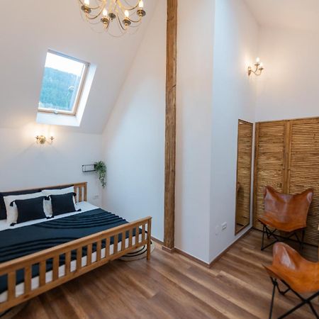 ホテル Fernweh Haus ブラショフ 部屋 写真