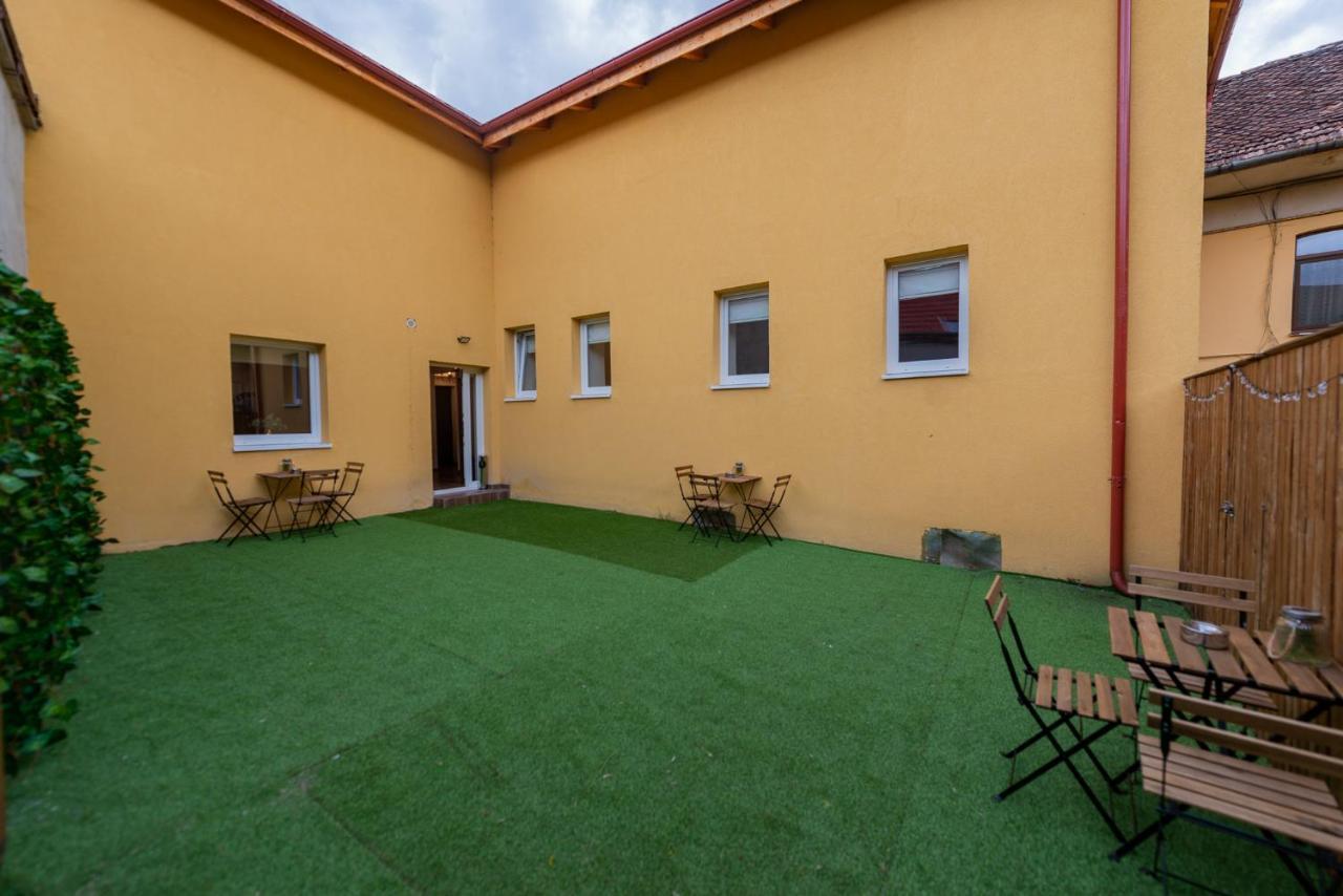 ホテル Fernweh Haus ブラショフ エクステリア 写真