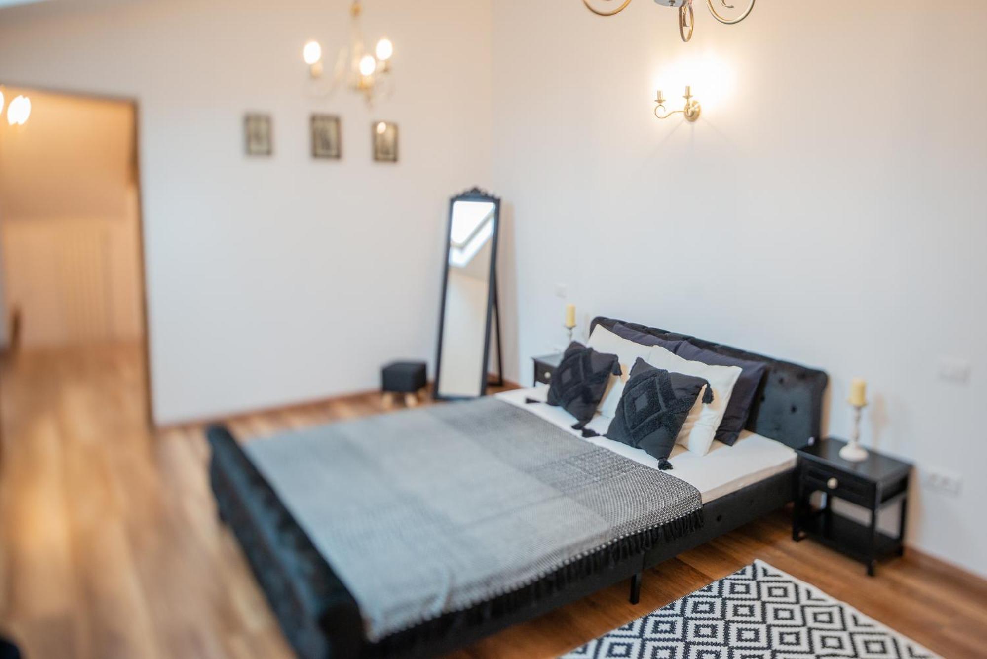 ホテル Fernweh Haus ブラショフ 部屋 写真