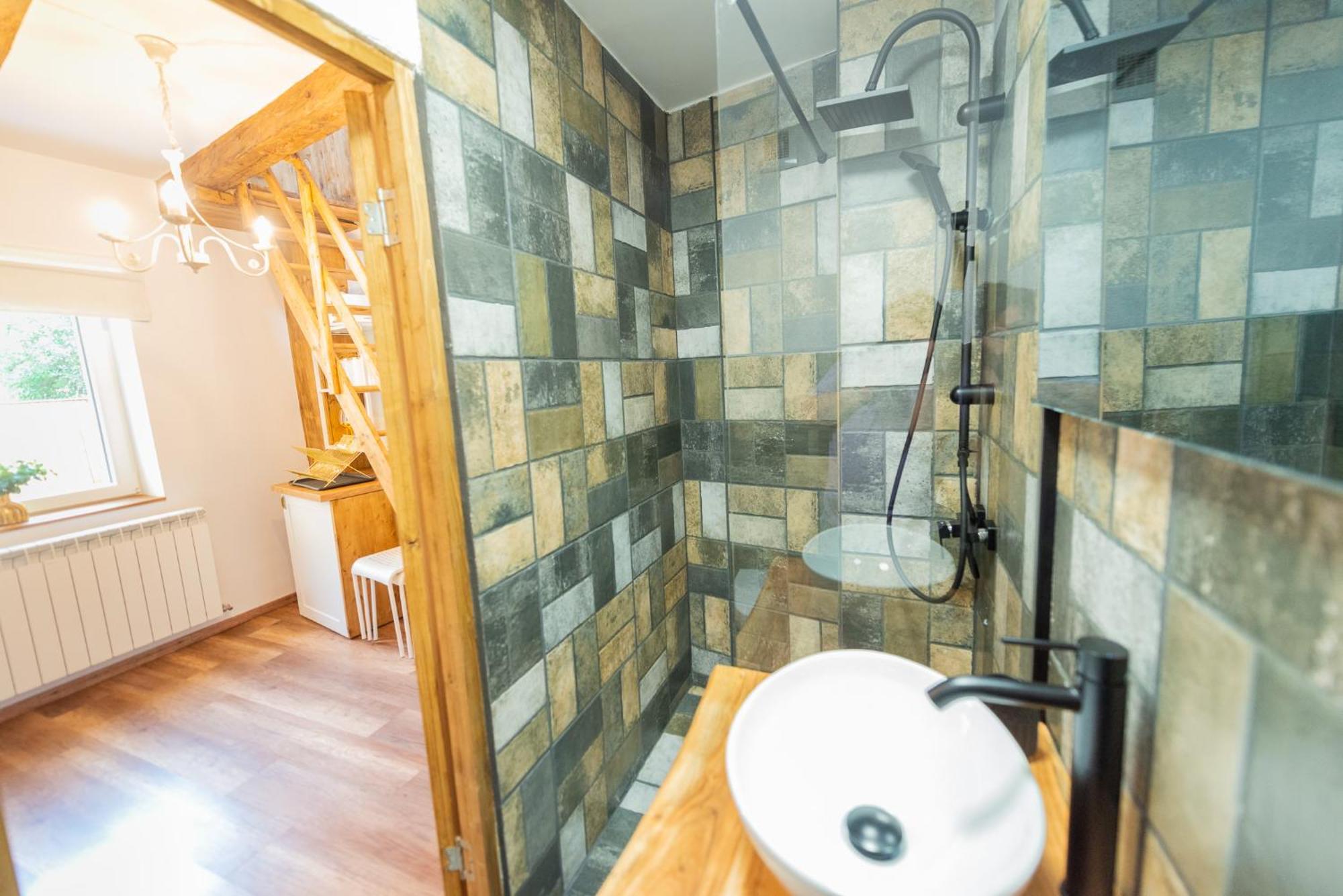 ホテル Fernweh Haus ブラショフ 部屋 写真