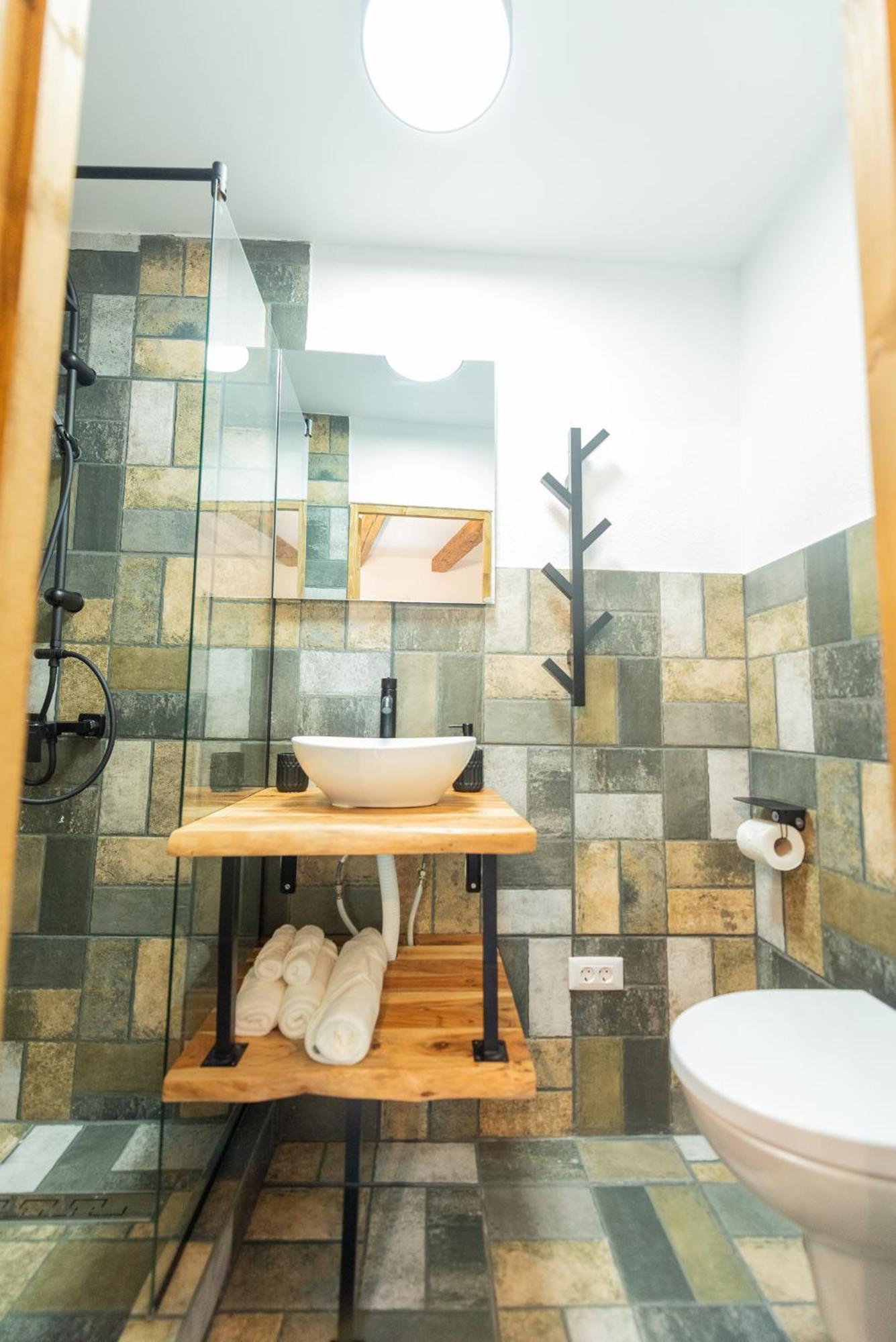 ホテル Fernweh Haus ブラショフ 部屋 写真